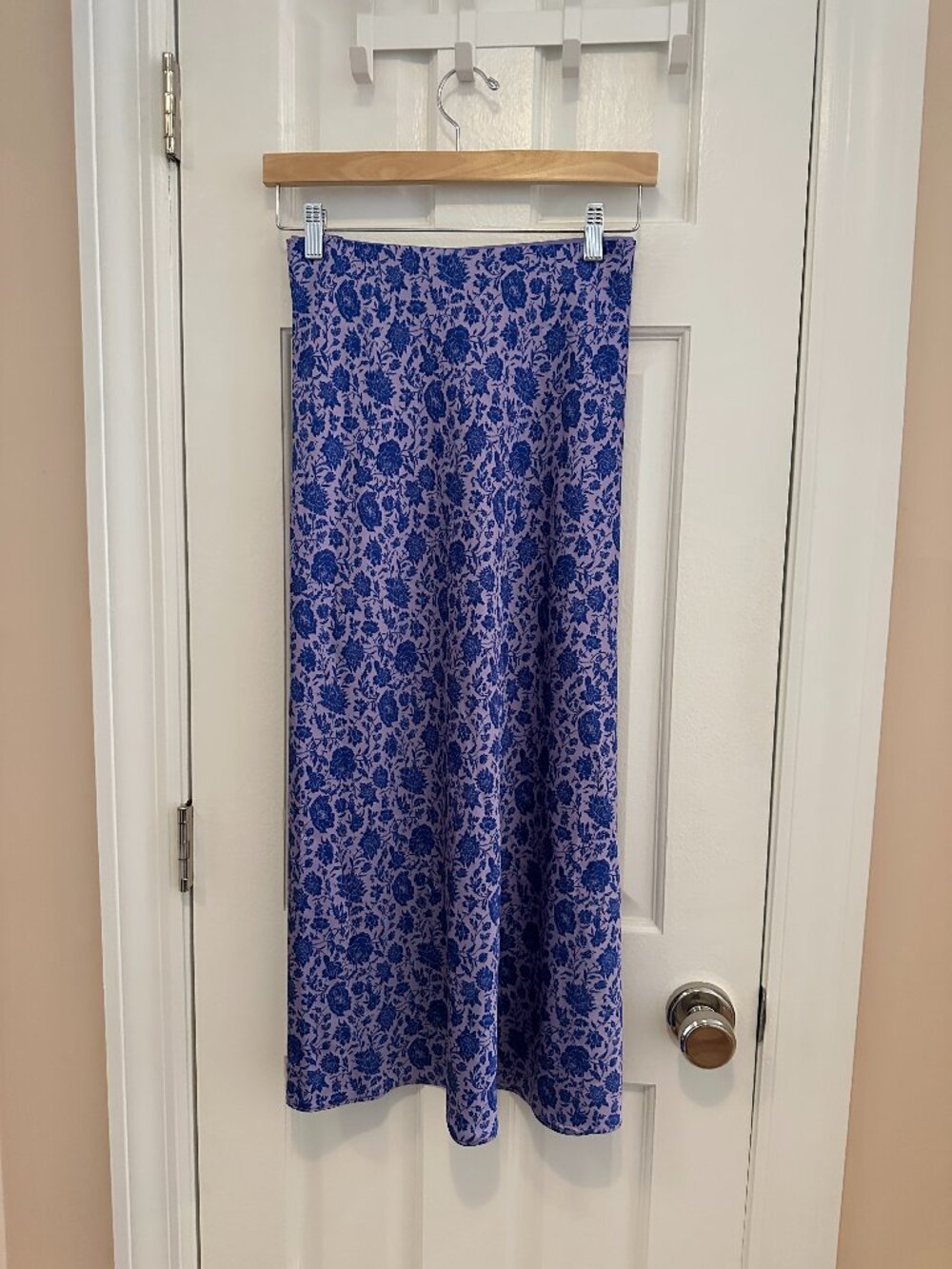 J.Crew Purple/Blue Rose Print Midi Slip Skirt (Size XL)